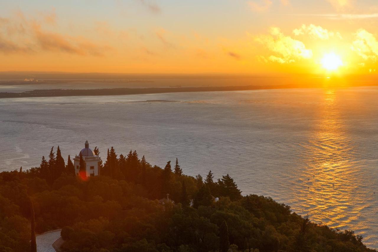 Apartamento Da Estacao Setúbal Dış mekan fotoğraf